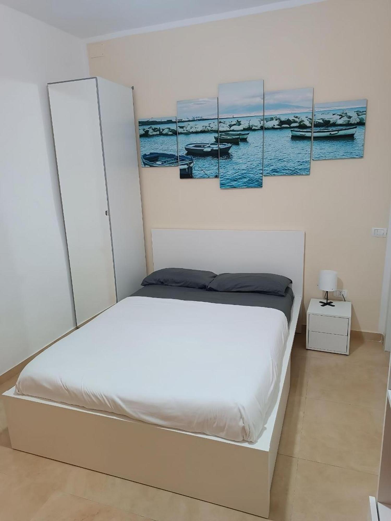 Ciervo'S Home -Appartamento Smart Nel Cuore Di Napoli Exterior photo